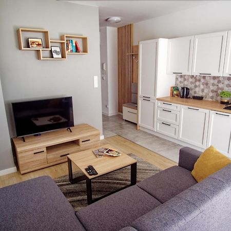 Przytulny Apartament Z Ogrodkiem W Doskonalej Lokalizacji Fair Rentals Wrocław Zewnętrze zdjęcie